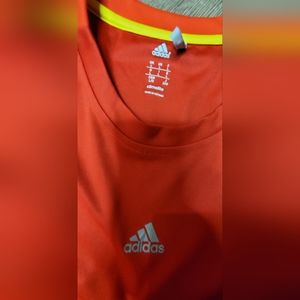 "SOLD" Adidas T-shirt size L